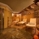 Roberta Alpine Adults Only فندق ليفينو