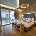 Roberta Alpine Adults Only 4* ليفينو