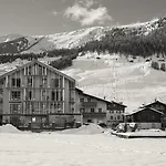 Roberta Alpine Adults Only فندق ليفينو