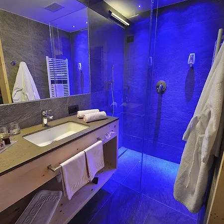 Roberta Alpine Adults Only 4* Livigno