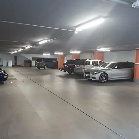 Roberta Alpine Adults Only リヴィーニョ