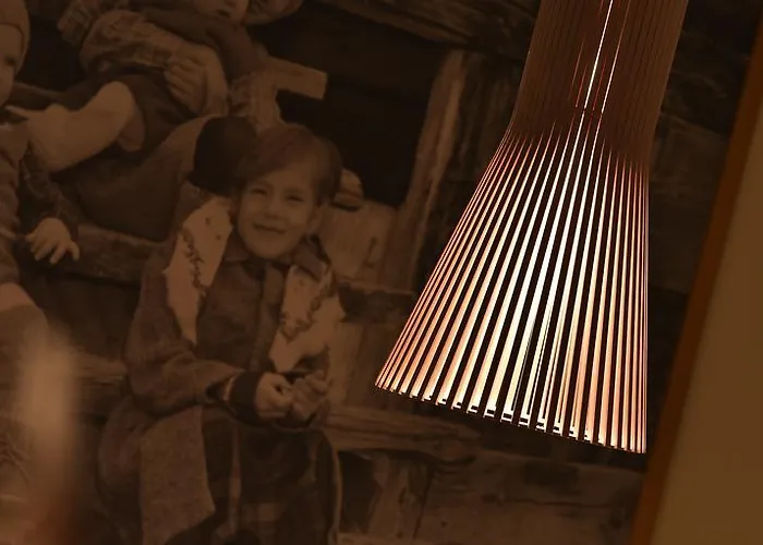 Roberta Alpine Adults Only 4*