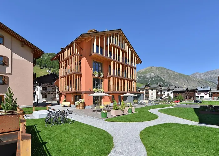 Roberta Alpine Adults Only 4*